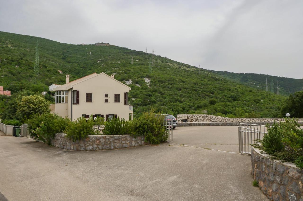 Apartmani Ivana Sveti Juraj Bagian luar foto